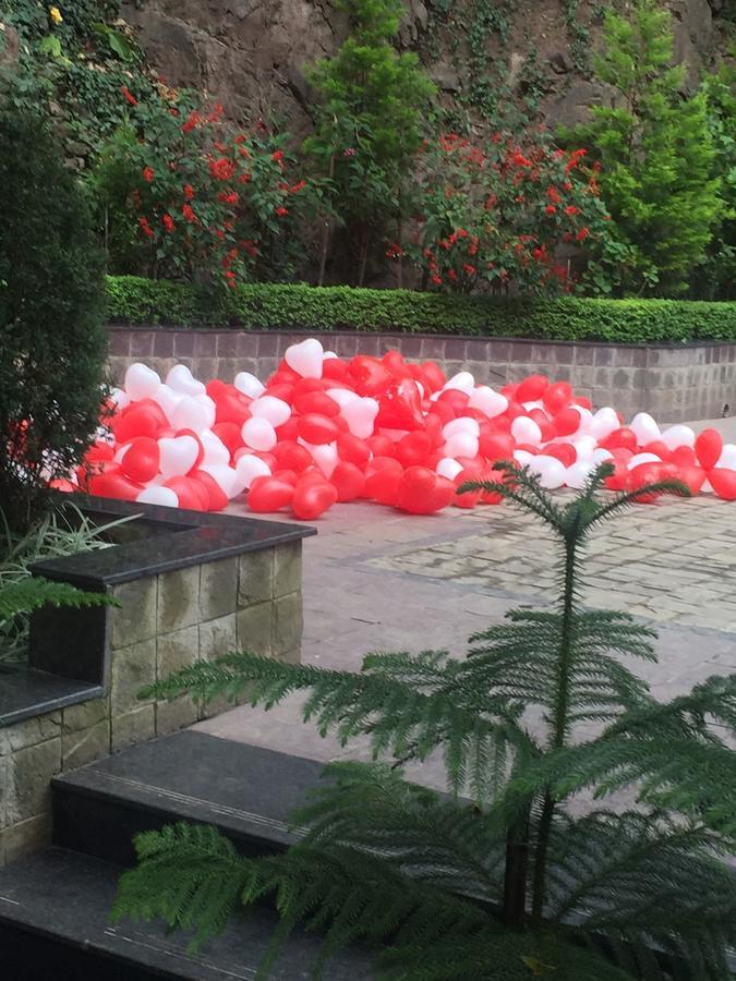 Savoy Greens Hotel Kasauli Esterno foto