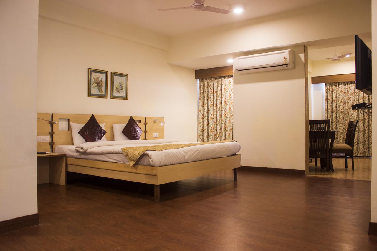 Savoy Greens Hotel Kasauli Esterno foto